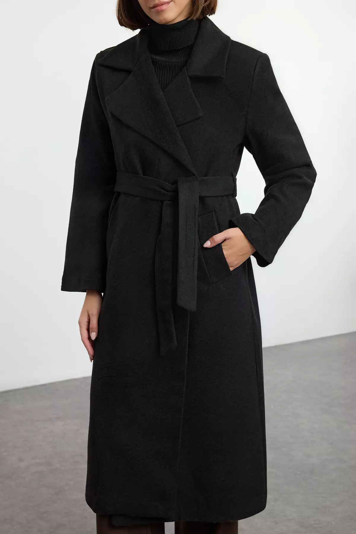 Black Belted Regular Wool Long Coat Formal Lined Coat TWOAW25KB00100