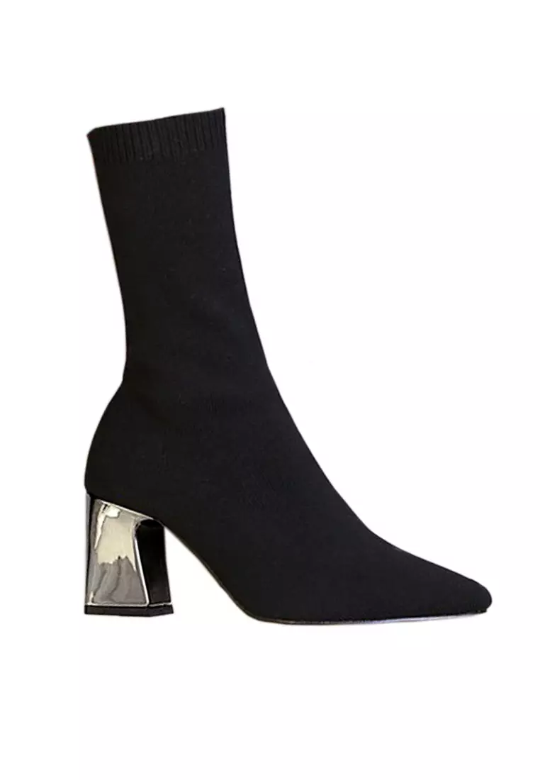 Discount on Twenty Eight Shoes  shoes - SKU: 21cm Socking Mid Boots Vb806