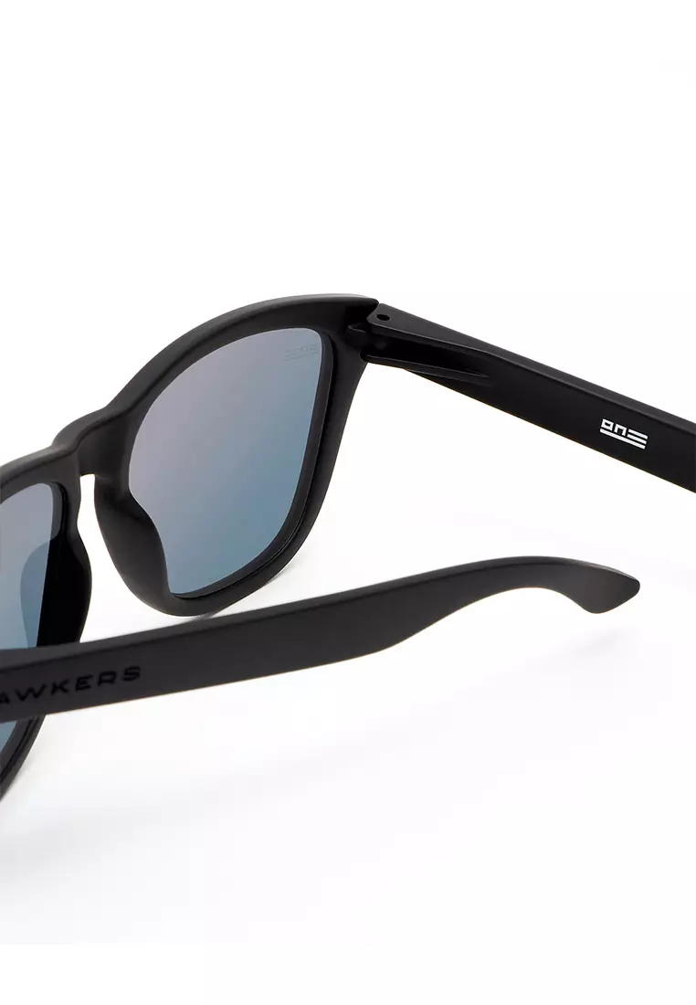 HAWKERS ONE Black Daylight Sunglasses for Men and Women. UV400 Protection. Official Product Designed in Spain