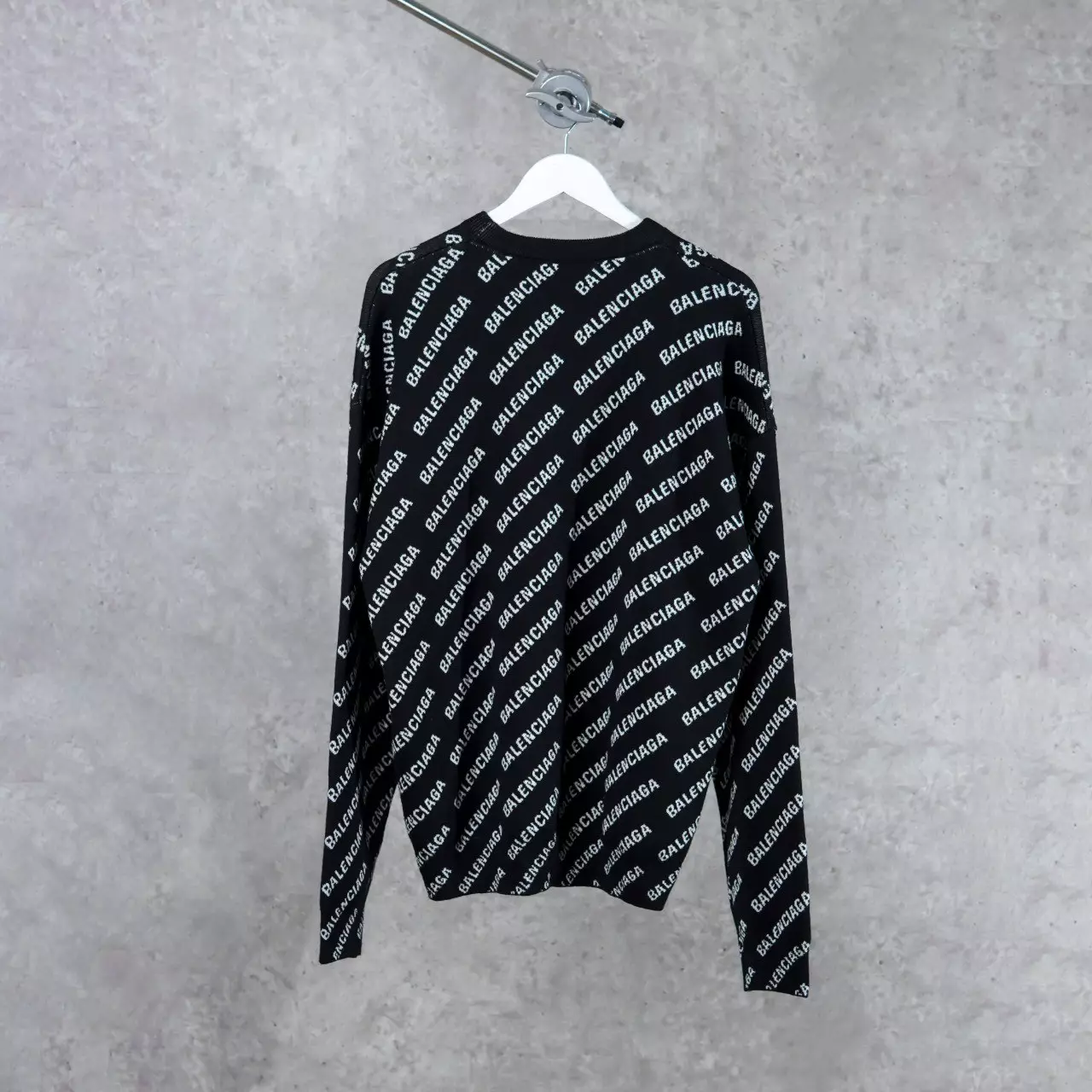 Sweater BALENCIAGA ALL OVER TEXT WHITE BLACK KNIT SWEATSHIRT 100% ORIGINAL