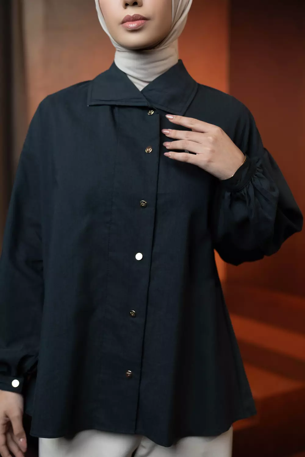 Klamby - Aralia Shirt Moon Black