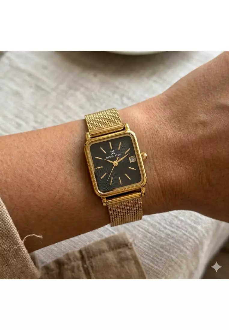 Women Analog Gold Adjustable Mesh Tank Watch DK.1.14309-5