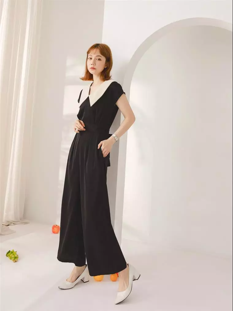 Cool store jumpsuits online