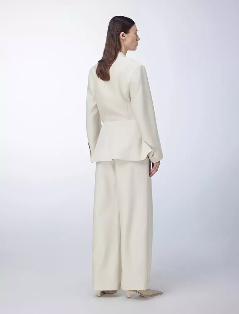 Commuting temperament mid-length suit