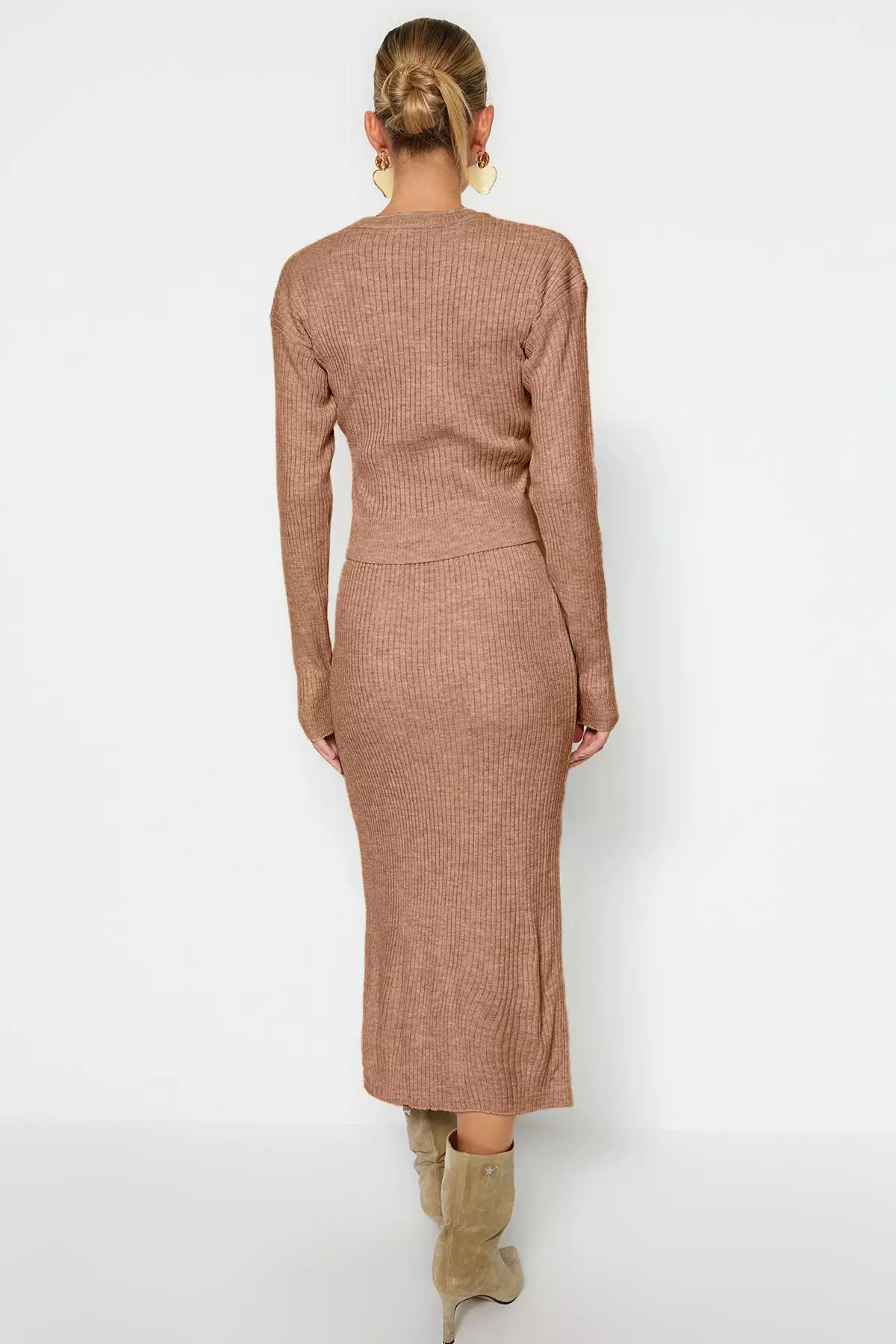 Camel Crop Skirt Knitwear Bottom-Top Set