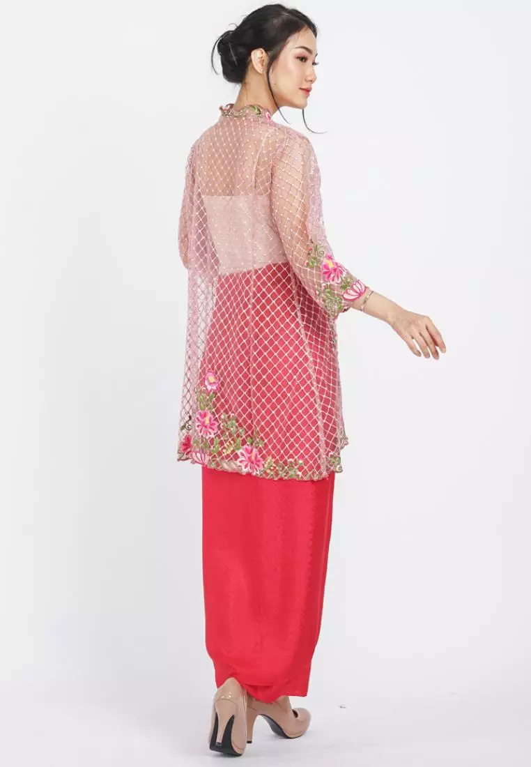 Kebaya Tile Embroidery