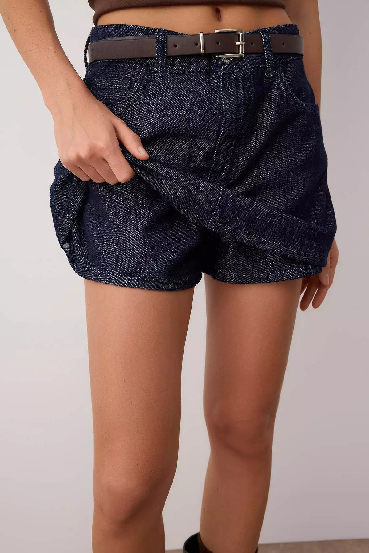 Belt Detailed Back Skirt Look Denim Skort