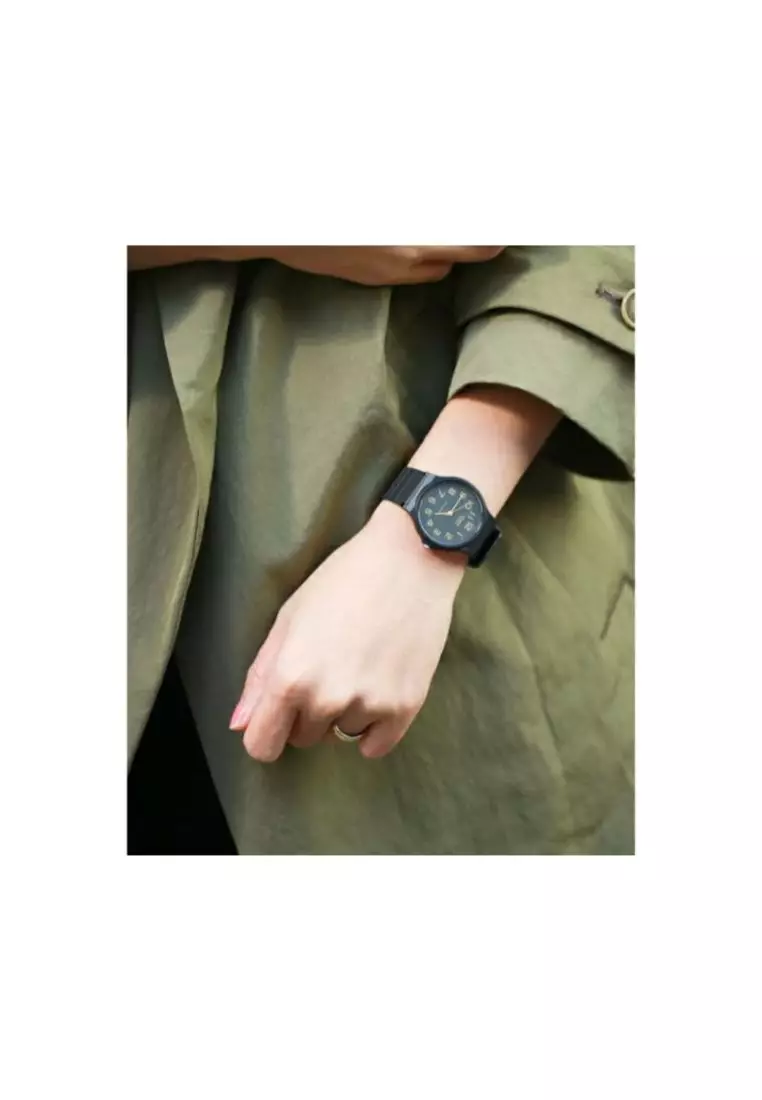 Men's Analog MQ-24-1B2 Black Resin Band Casual Watch