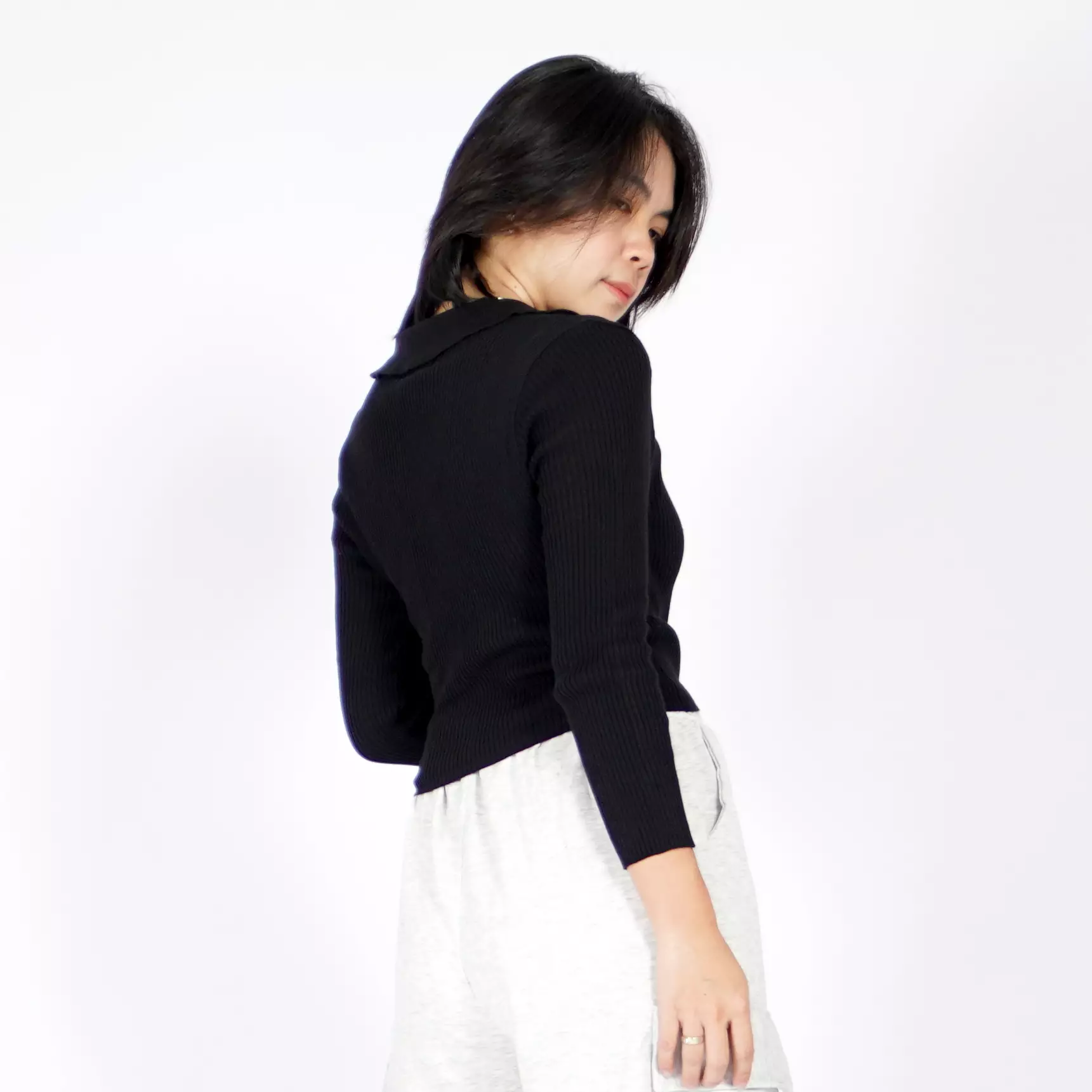  ANGEL Knit Crop Top Rajut CropTop Lengan Panjang Korean Style - Hitam