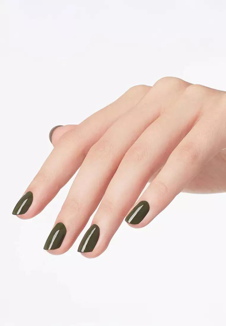 Suzi First Lady of Nails