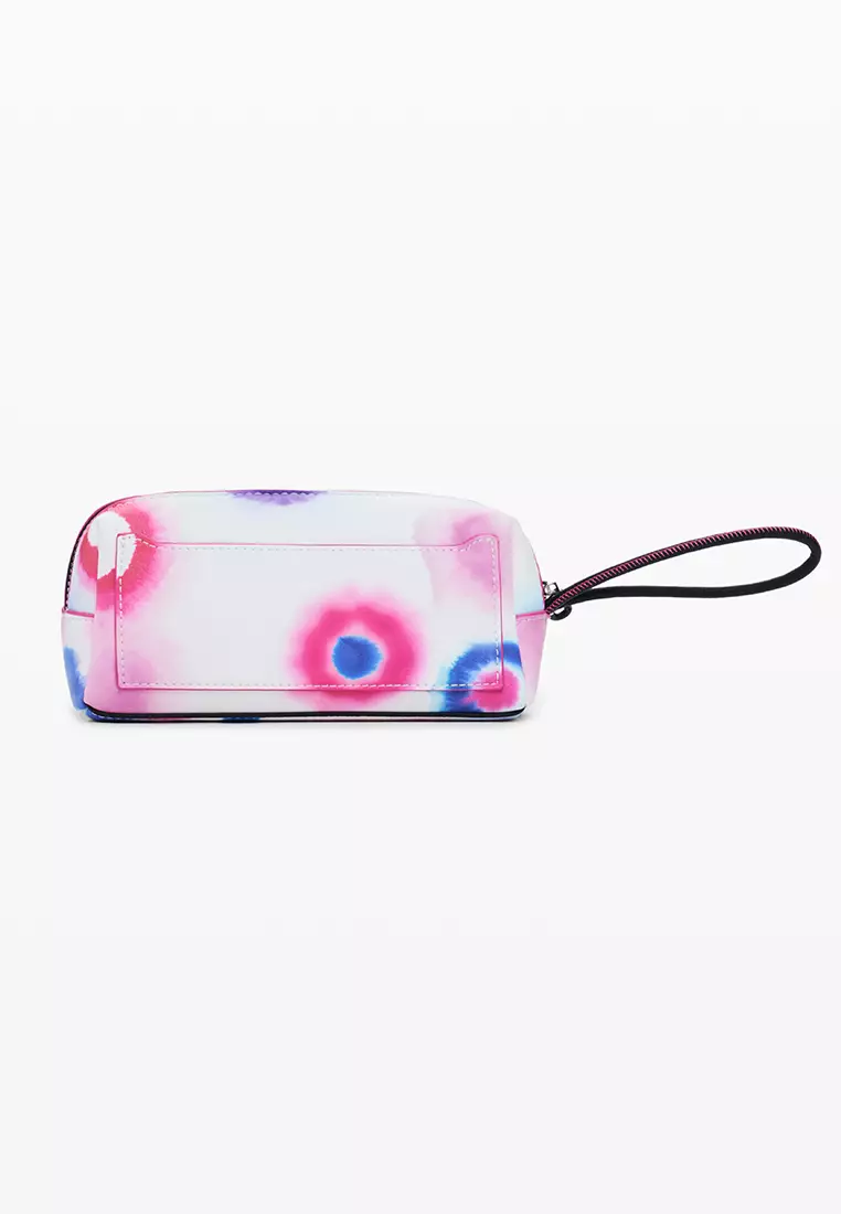 Medium elongated wallet with stitching