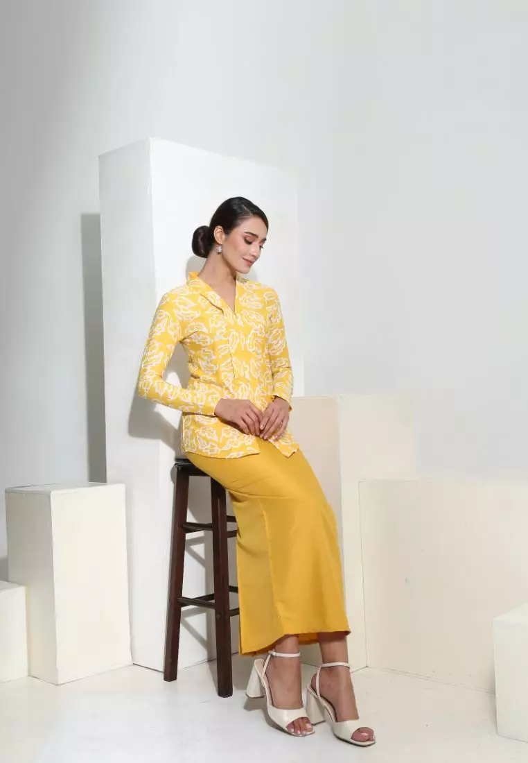 Kebaya Midi Batik Moden