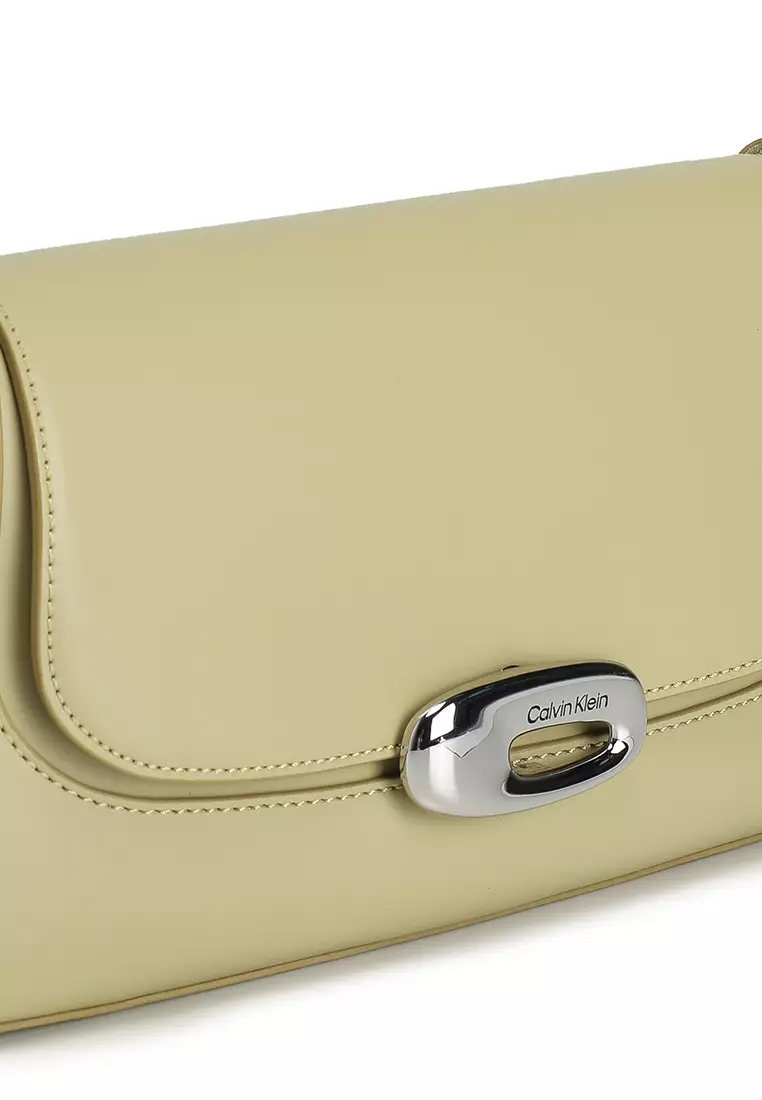 翻蓋肩背袋 - Calvin Klein Accessories
