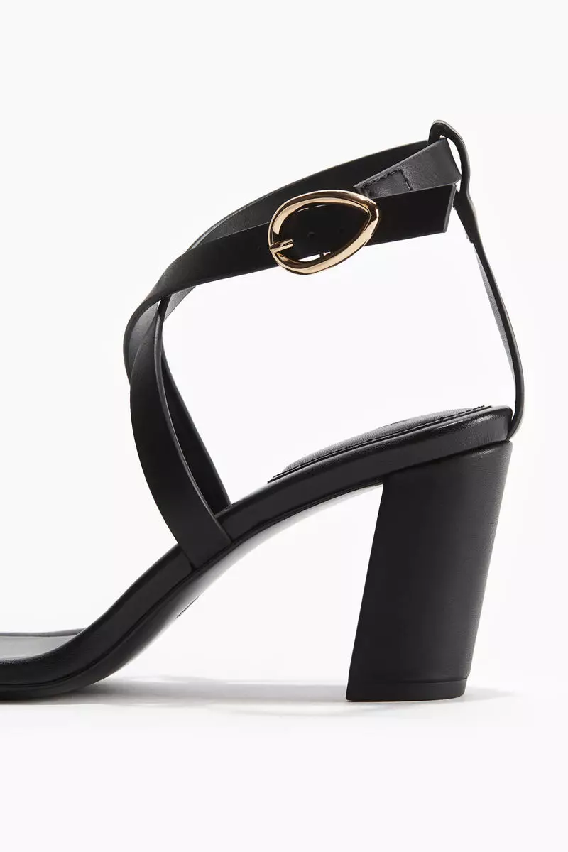 Block-heeled sandals