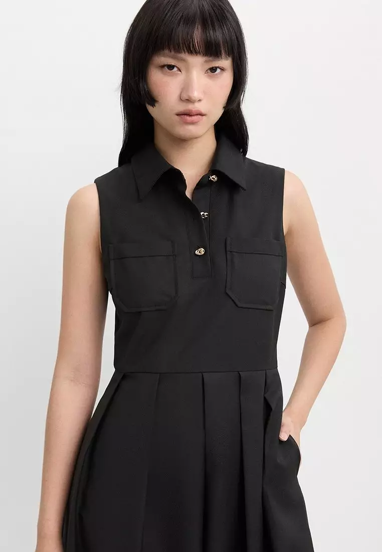 Sleeveless Collared Pleated Midi Dress with Contrast Hem Stripe Detail - Black