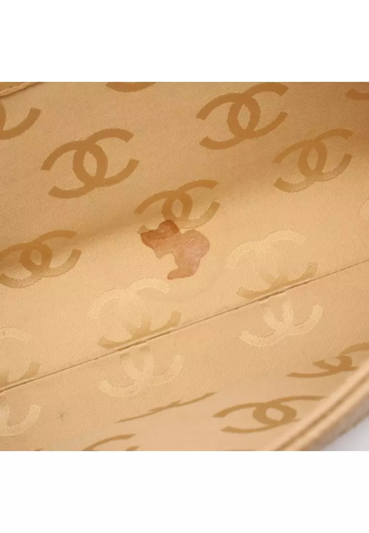 Pre-Loved Chanel chocolate bar chain shoulder bag chain tote bag Caviar skin beige gold hardware