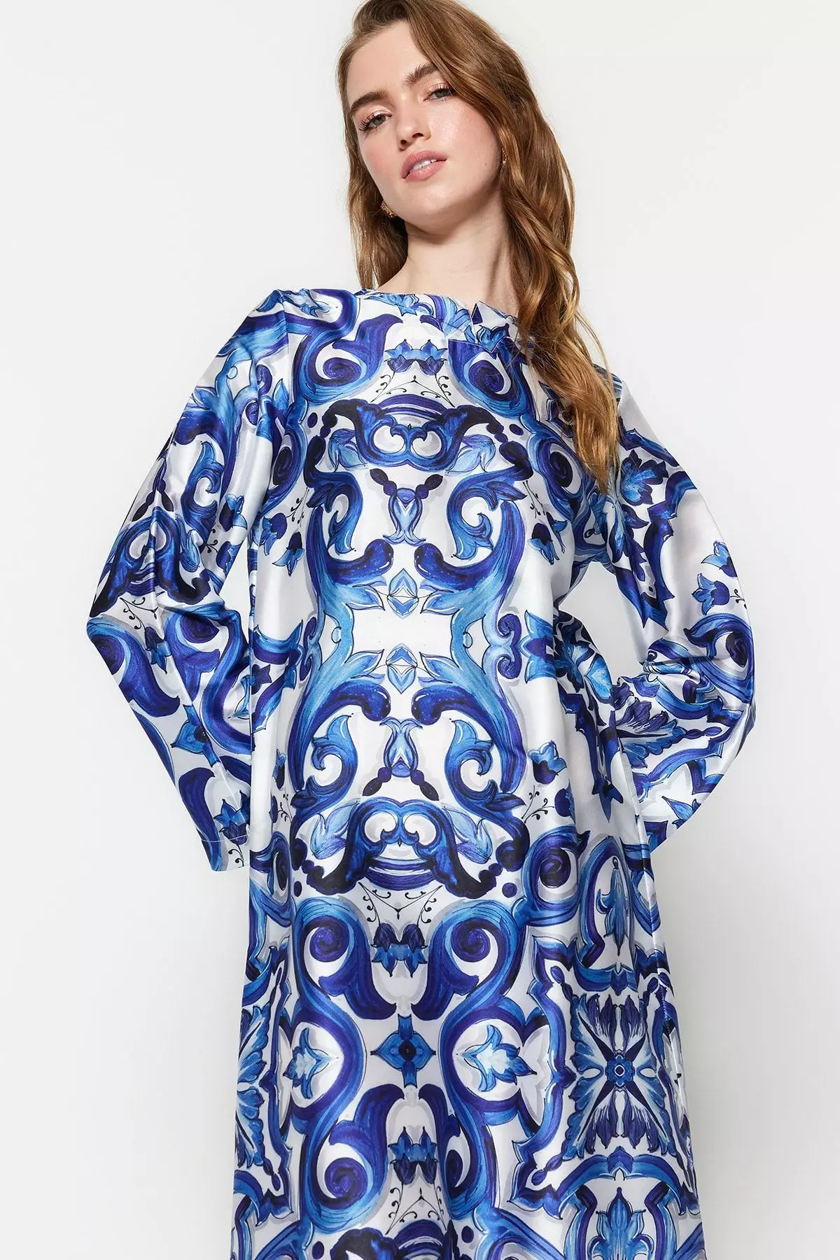 MODEST Print Dress