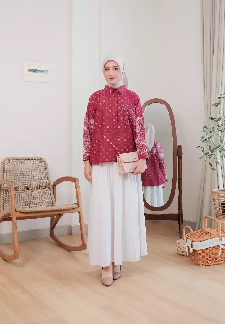 Sora Blouse Burgundy- Atasan Batik Wanita