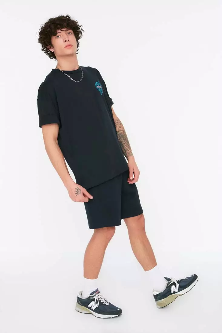 Ease Oversized Short Sleeve T-Shirt Black