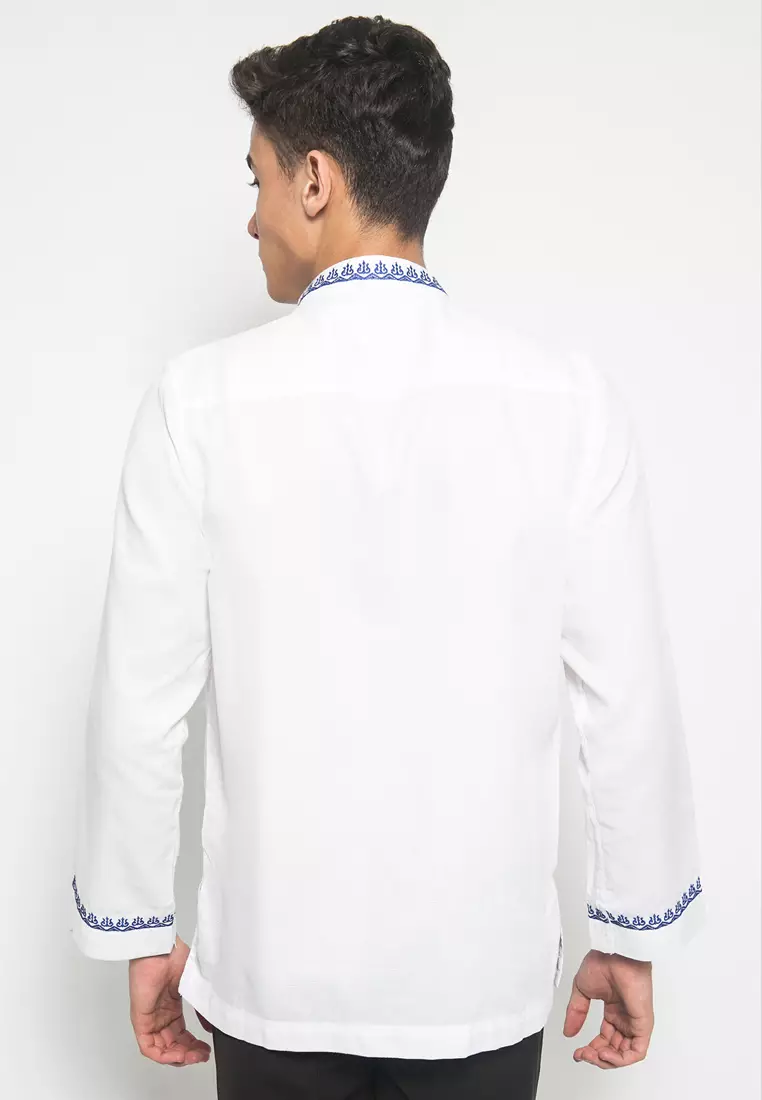 Johnwin - Baju Koko - Kemeja Koko - Bordir Biru - Putih - Slim Fit - ASH.680.S453K.164.C