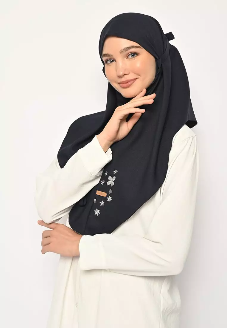 Bergo Azzura Embroidery Navy