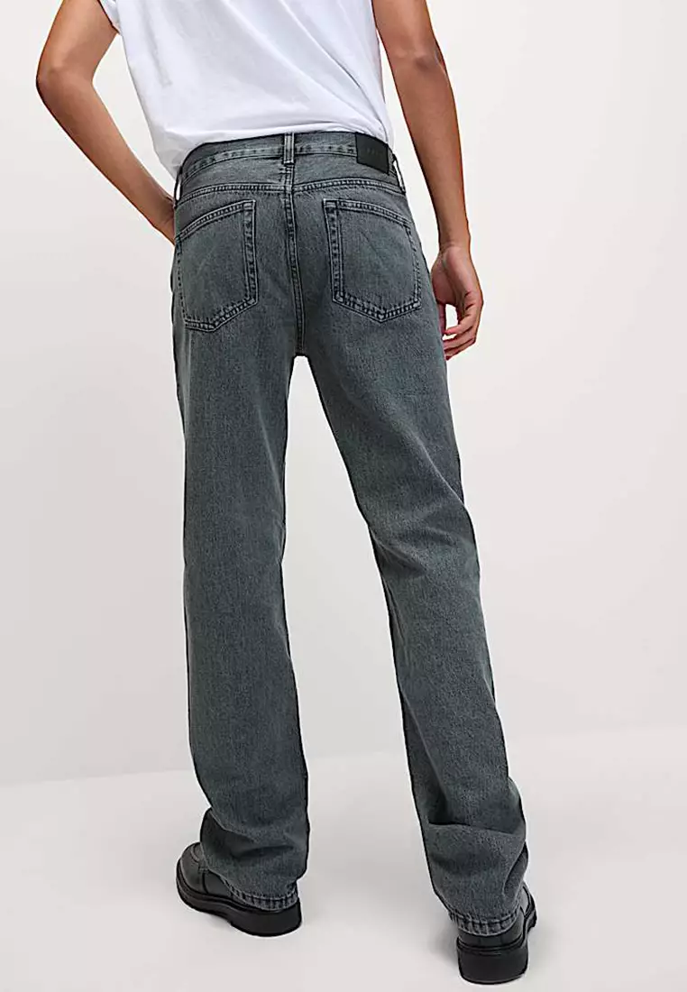 Authentic Relaxed Straight Fit Jeans