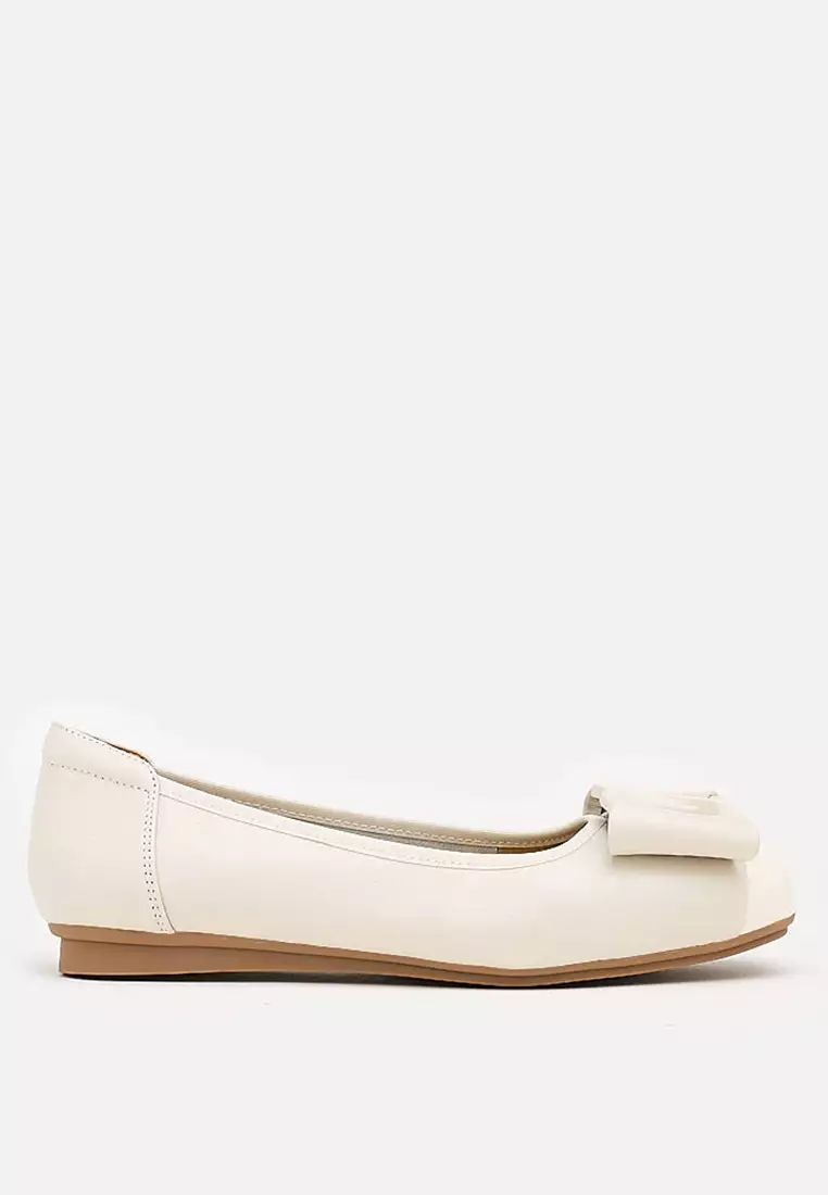 Discount on Pazzion  shoes - SKU: Jan Buckle Bow Square-Toe Flats