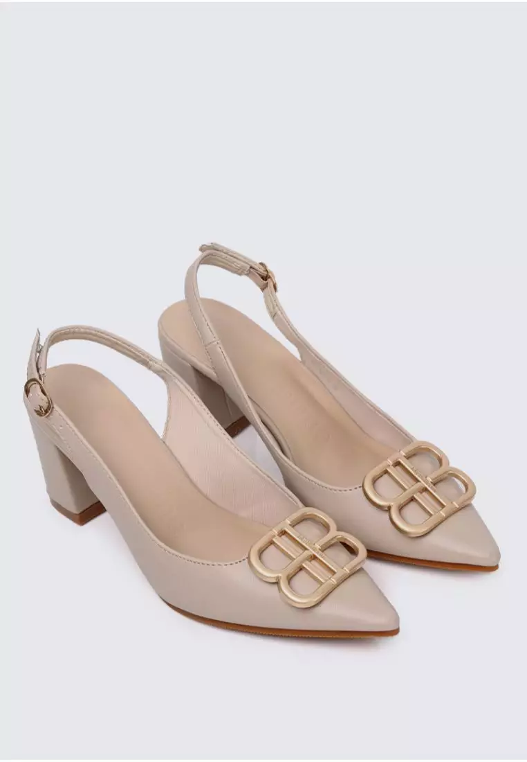 Betsy Comfy Heels  In Almond