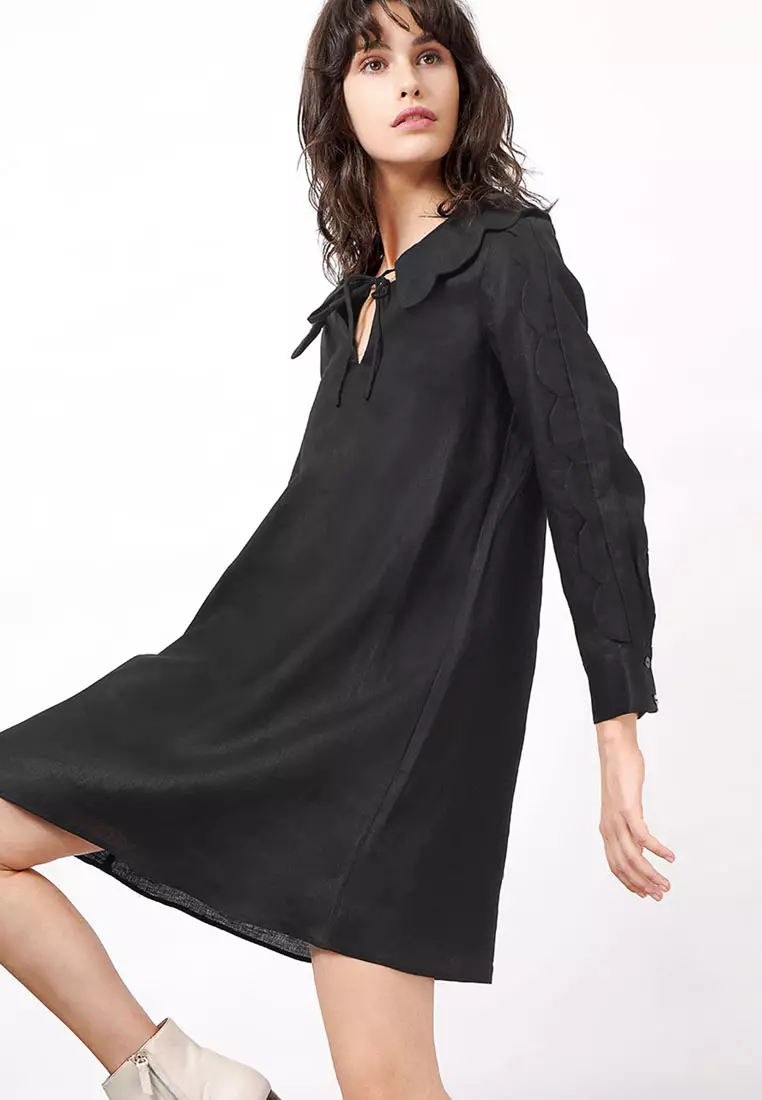 Long Sleeve Scalloped A-Line Dress