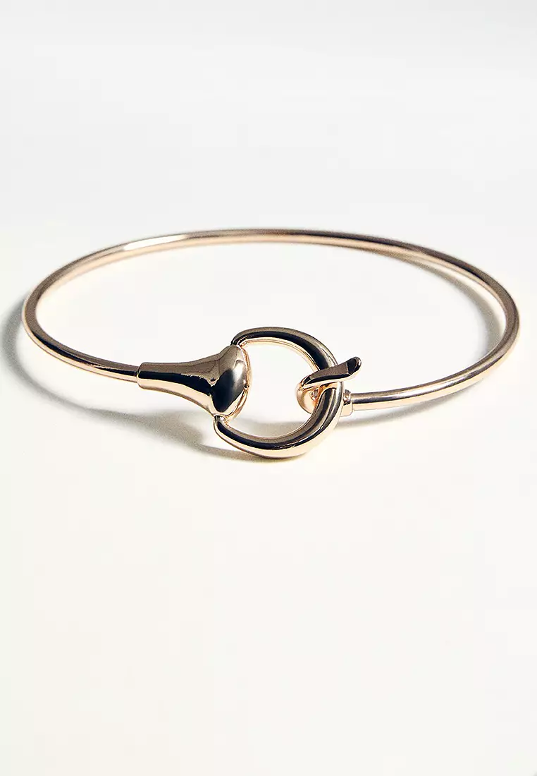 Rigid Collar Choker Necklace