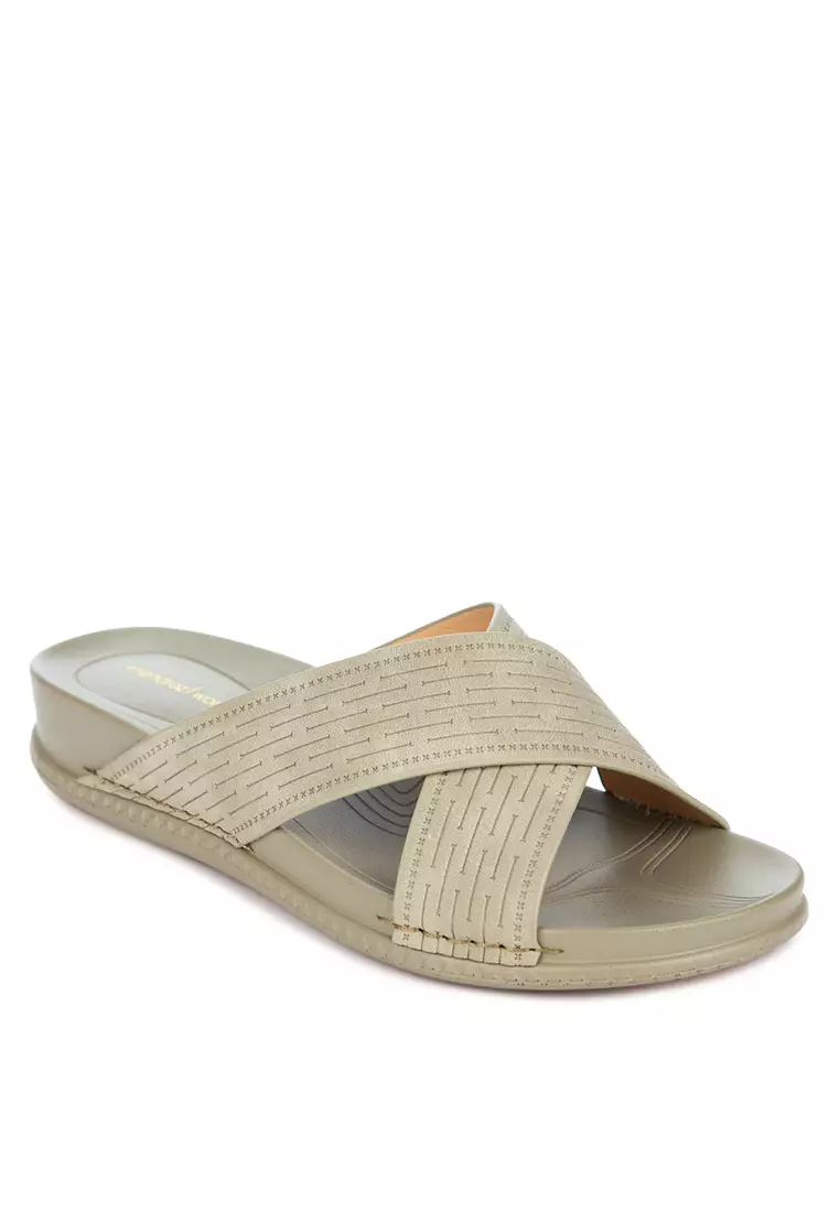 Discount on mendrezIwoman  shoes - SKU: Lianna Slip On