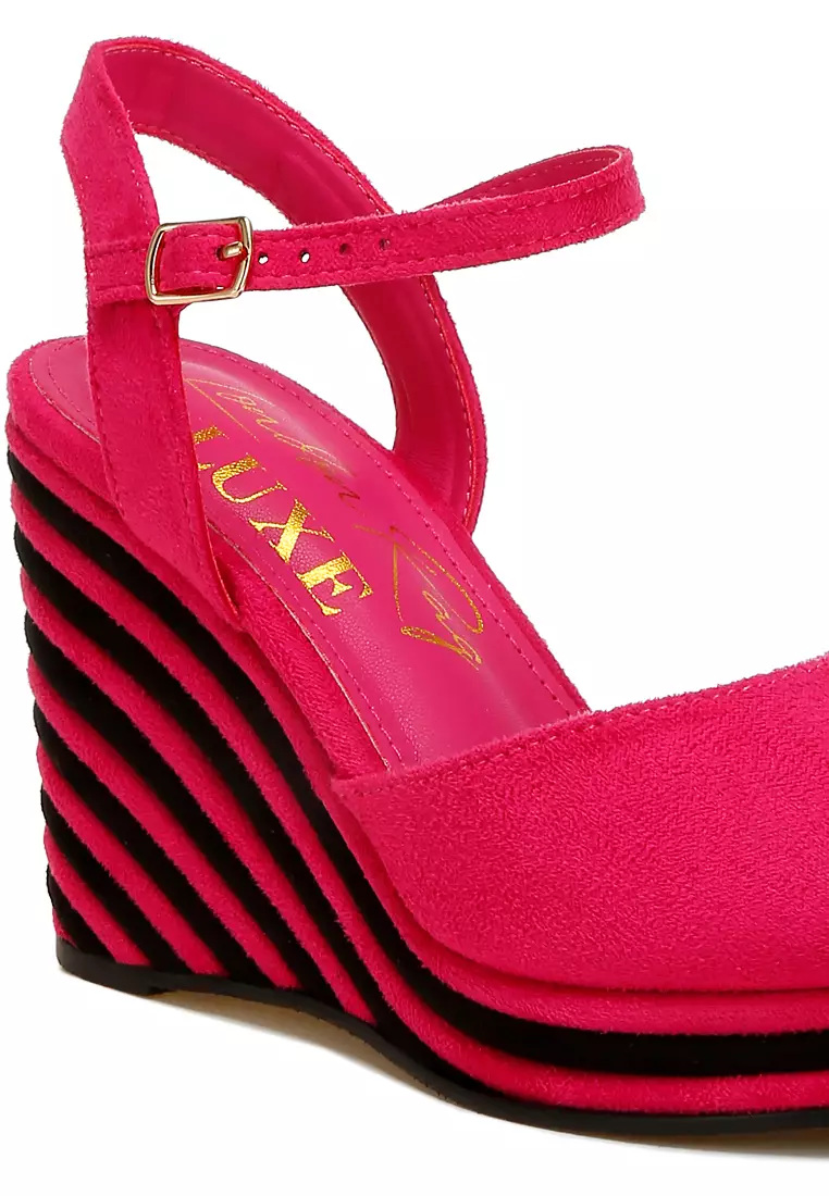 Dual Tone Wedge Sandals in Pink