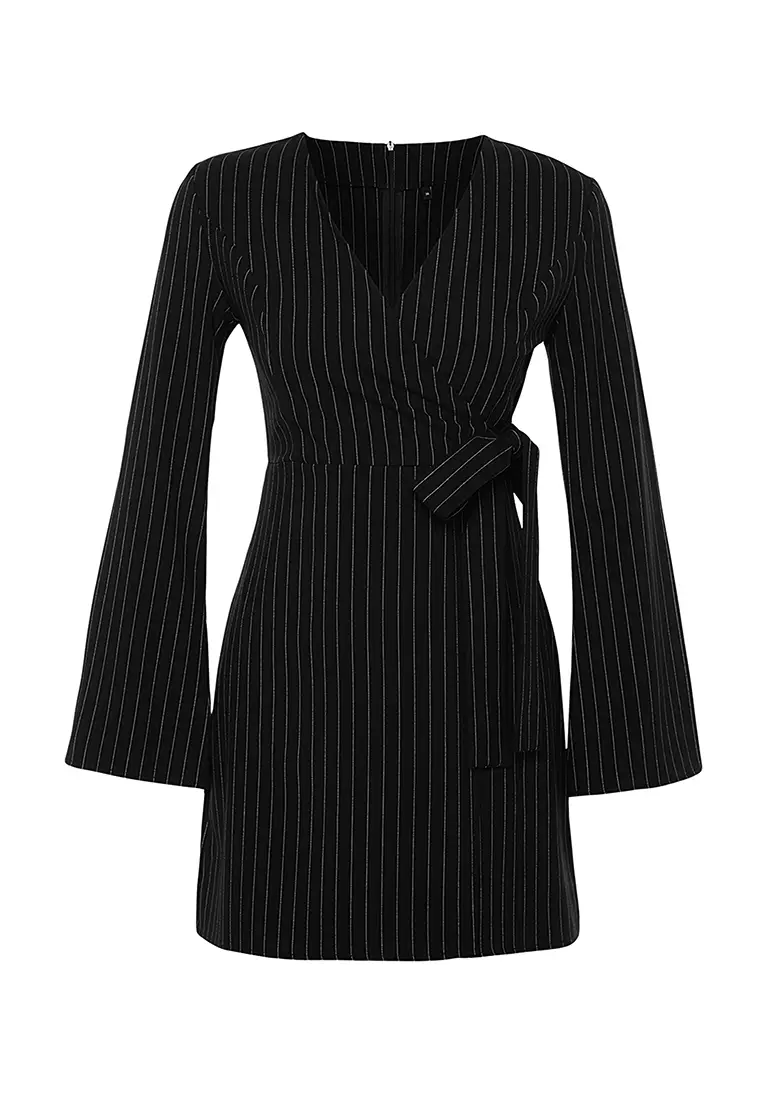 TRENDYOL Damen Wickelkleid Plus Size – U-Ausschnitt, Strick, Lässig & Bequem | Größen Bis 6XL