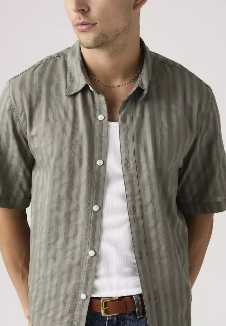 Levi's® Men's Short-Sleeve Lama Boxy Shirt 005GH-0002