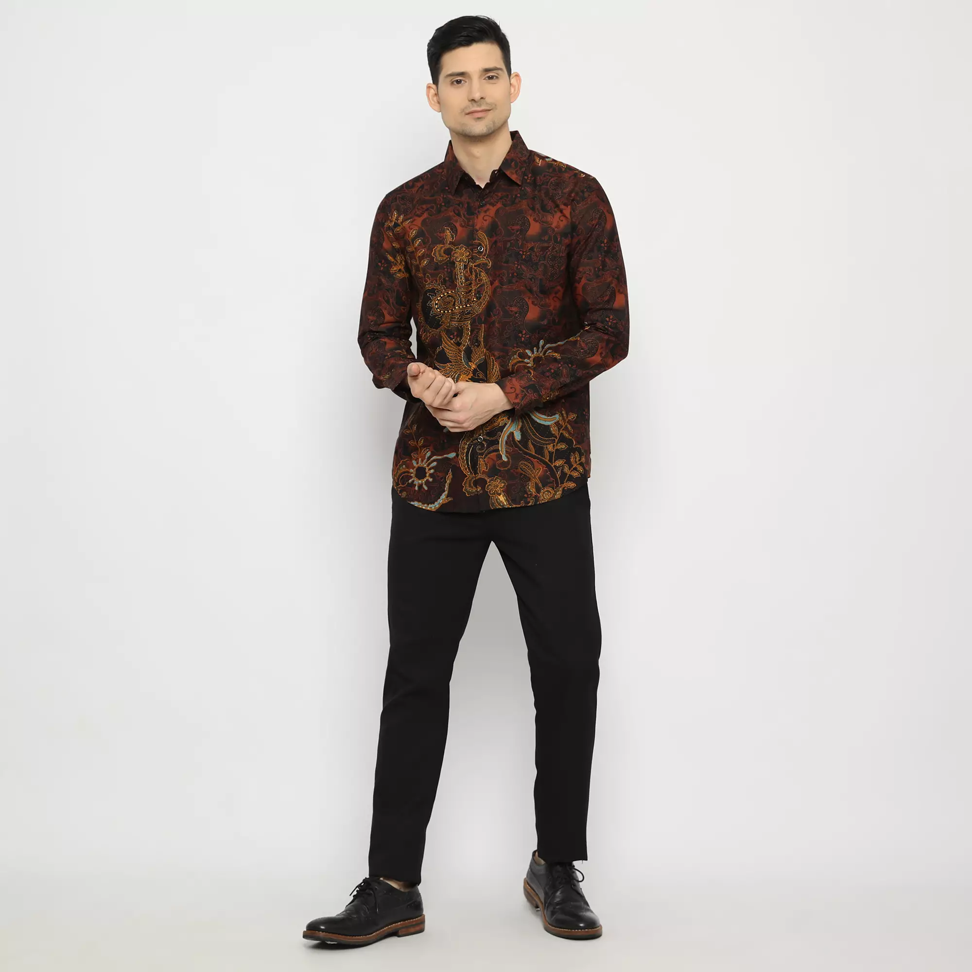 Platini Kemeja Batik Pria Lengan Panjang Katun Coklat 36014