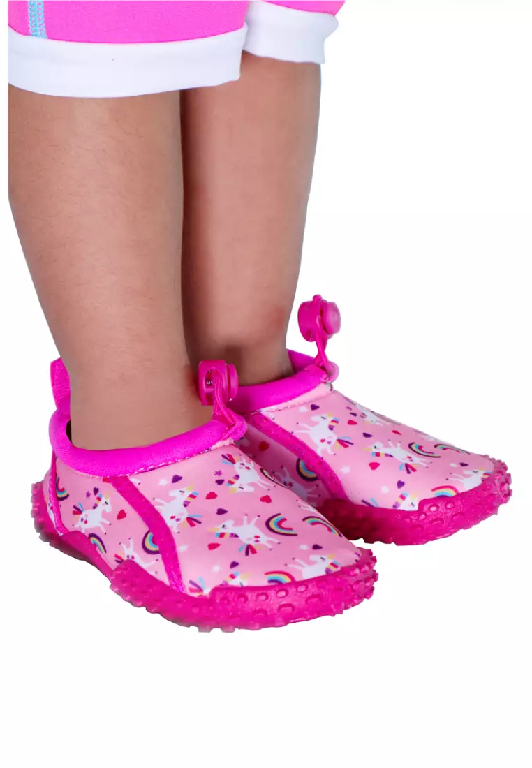 Where to buy new arrivals beach shoes near me