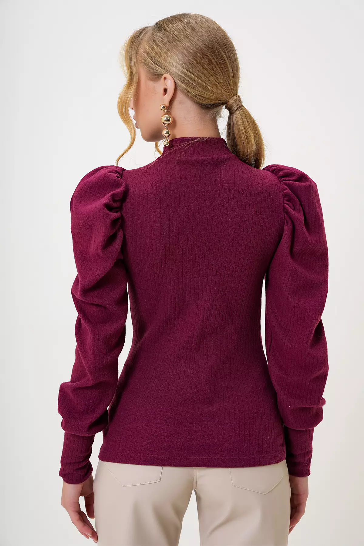 Crew Neck Low-Cut Princess Sleeve Knitwear Top