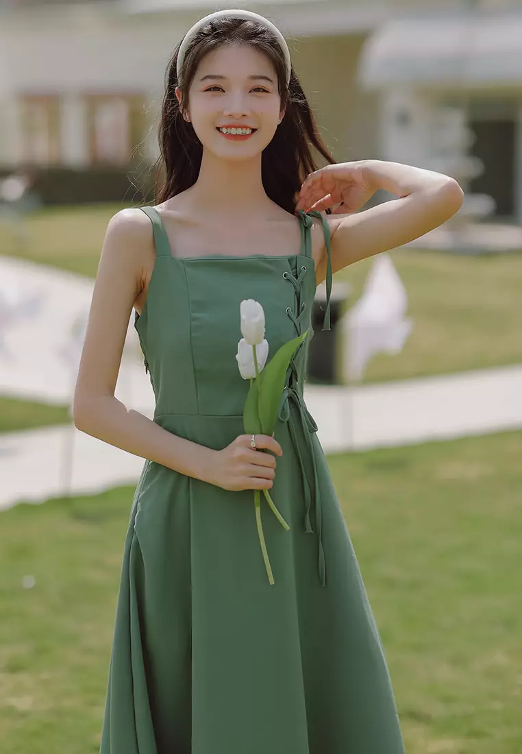 Suspender online dress girl