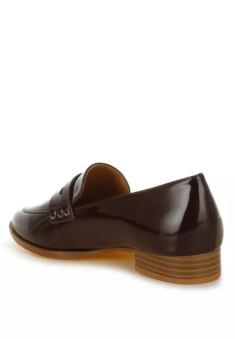 Sepatu Penny Kulit Paten berwarna Coklat