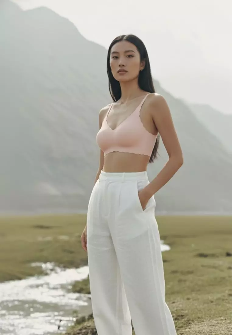 2 Pack Premium Martha Scallop Seamless Wireless Push Up Bra Bundle - Black, Nude