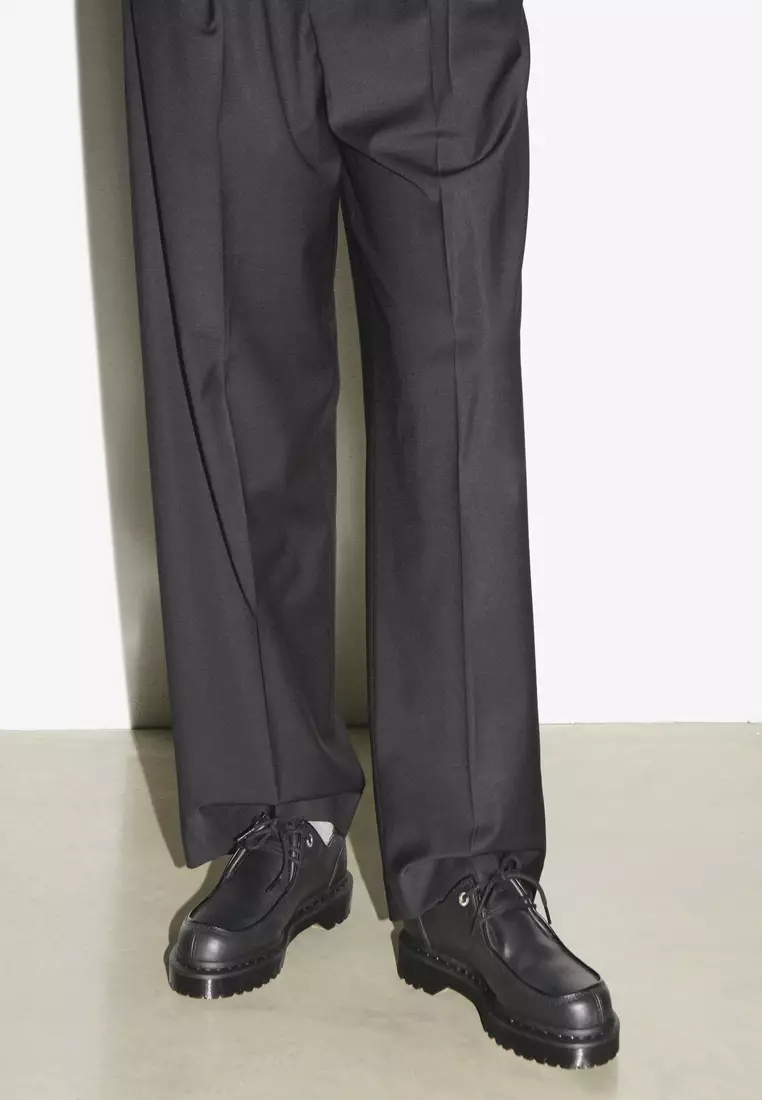 Buy Dr. Martens Zeffir 3i Wanama Leather Black Shoes Women 2025