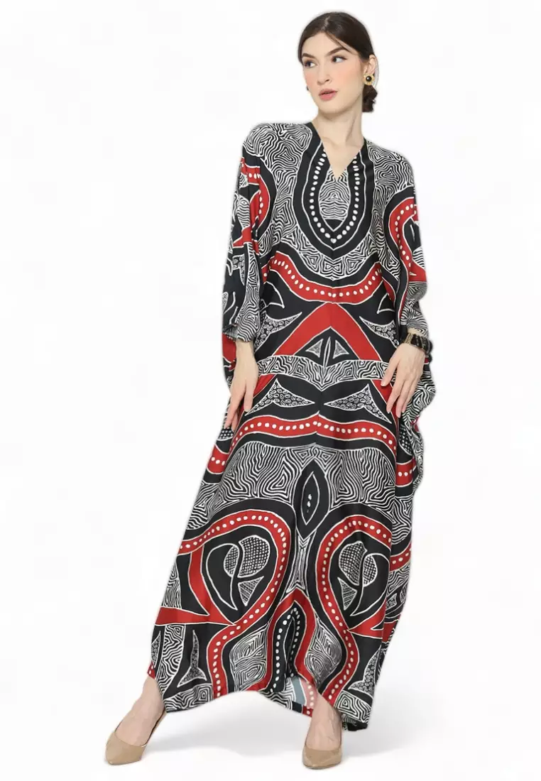 Buy Kanzi by liza yahya Kanzi Long Sleeve Batik Kaftan Online | ZALORA ...