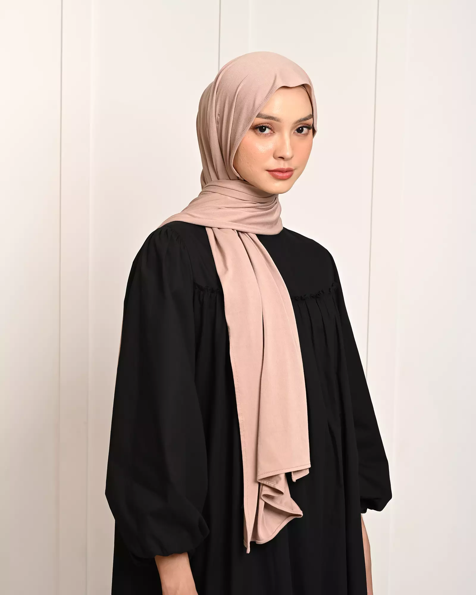 Geulis.id JESSIE EVERYDAY SHAWL (10 warna) Hijab - BLUSHPINK