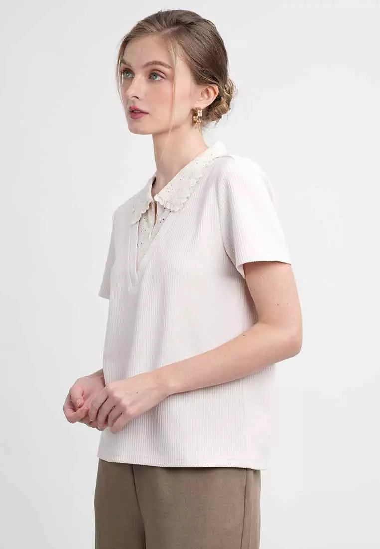 Lina Ribbed V-Neck Scalloped Collar Knit Top