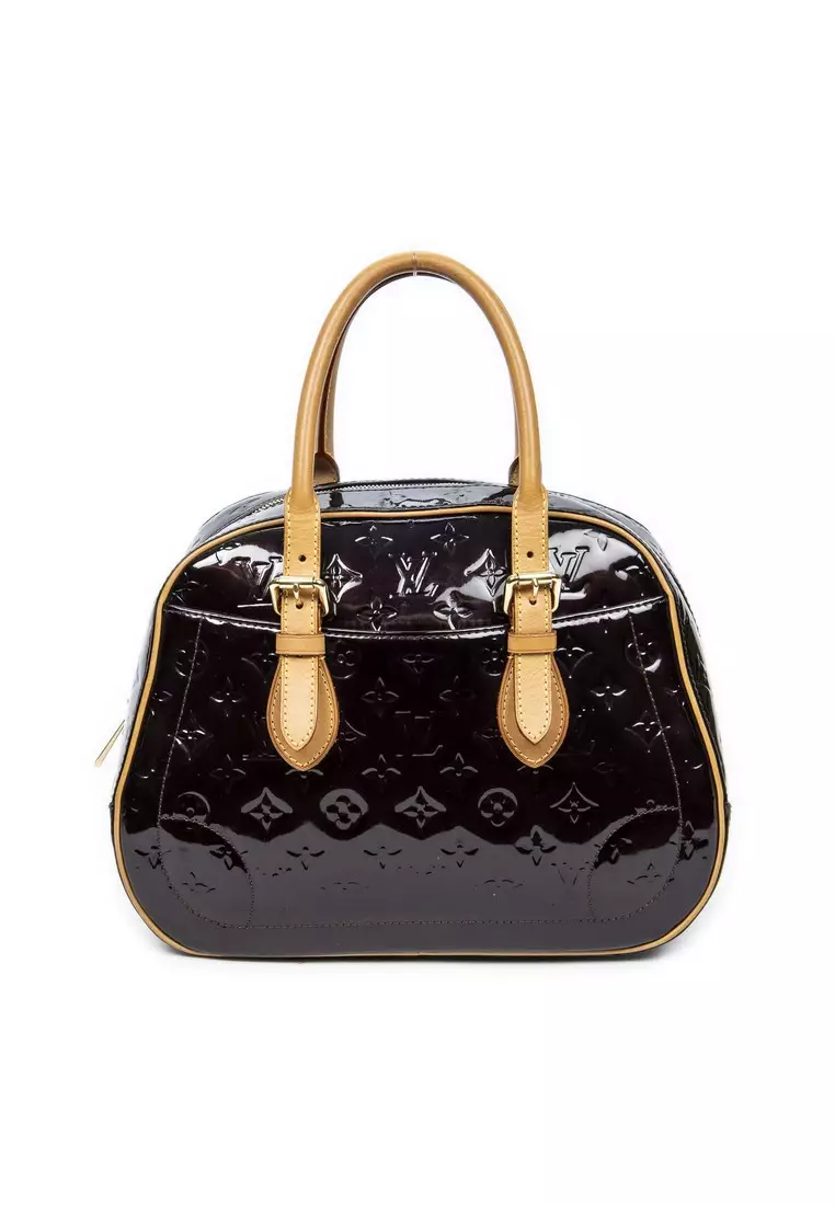 ノベルティバッグLOUIS VUITTON Buy Louis Vuitton Pre-Loved Summit Drive 2026 Online | ZALORA