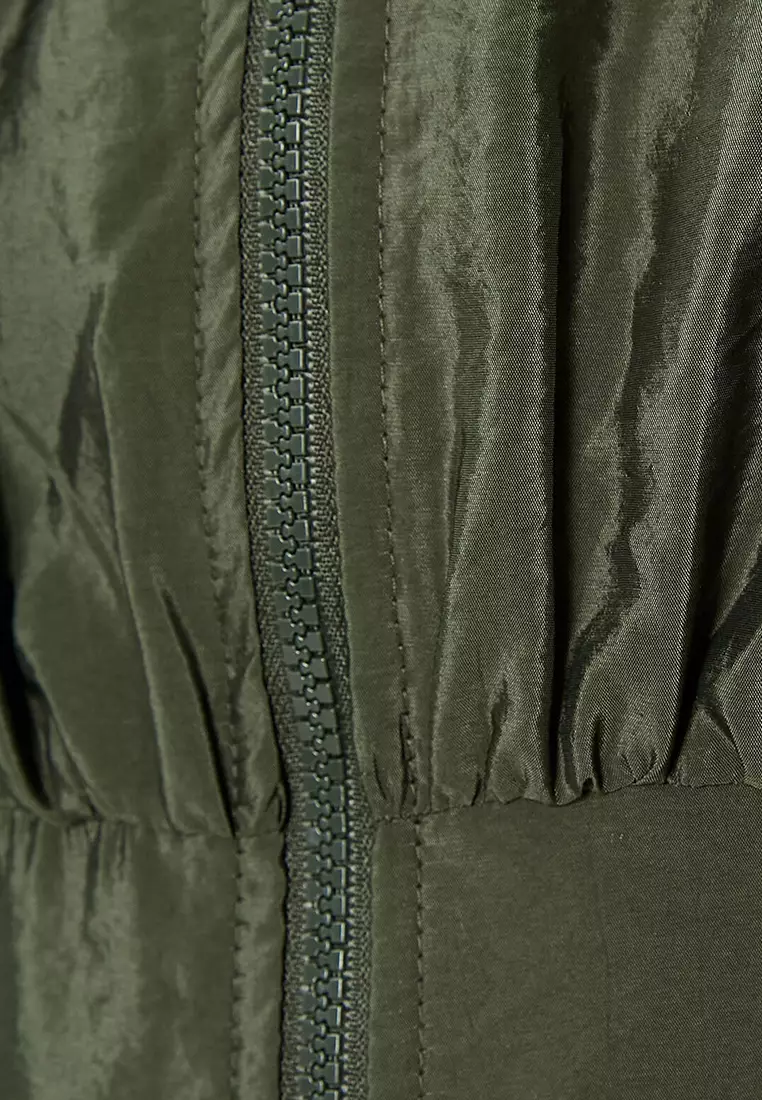 Stand Up Collar Crop Parachute Jacket