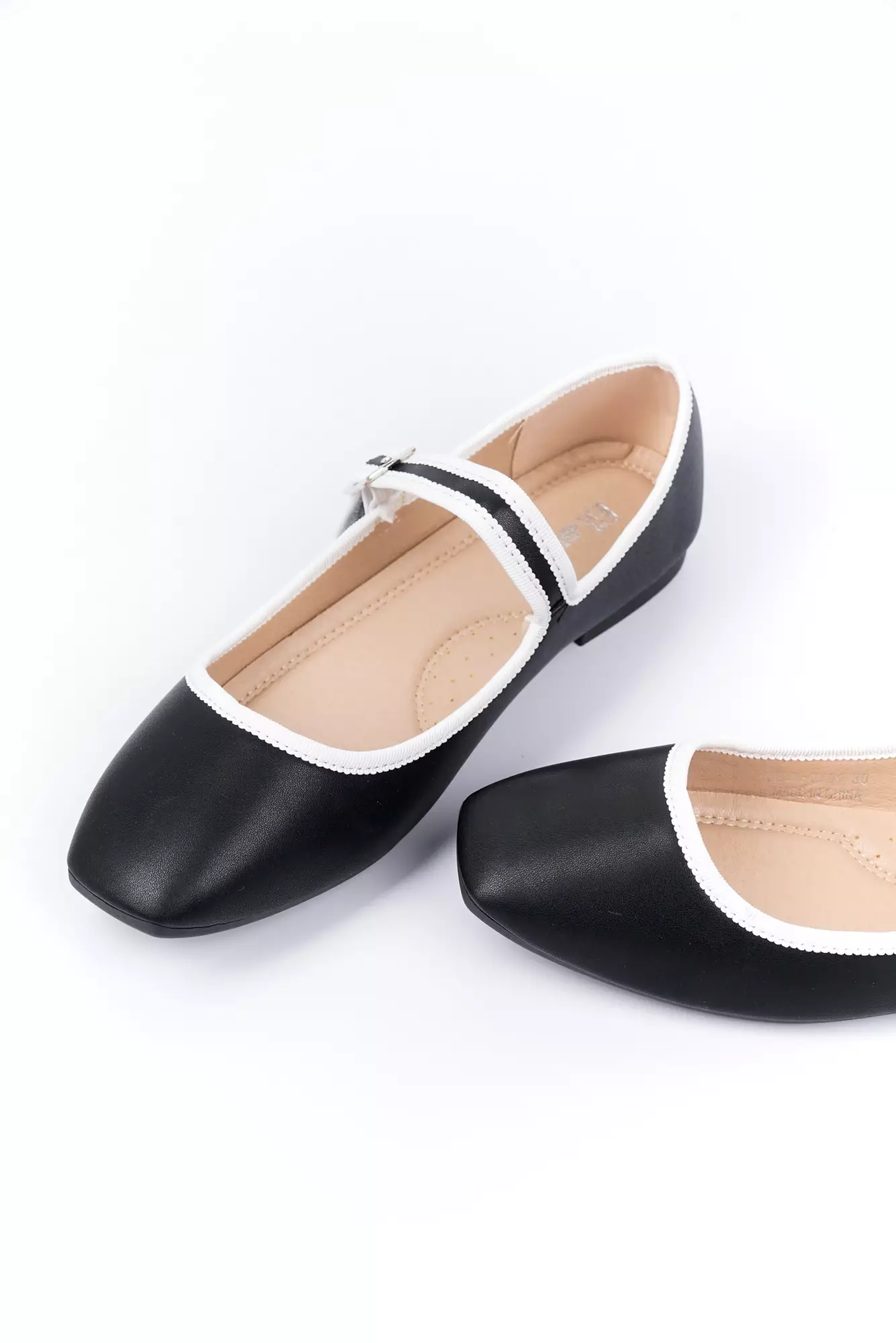 Blow BLNW 0101 Ariel Mary Jane Flats Shoes Wanita Sepatu Hitam Balet Women Shoes