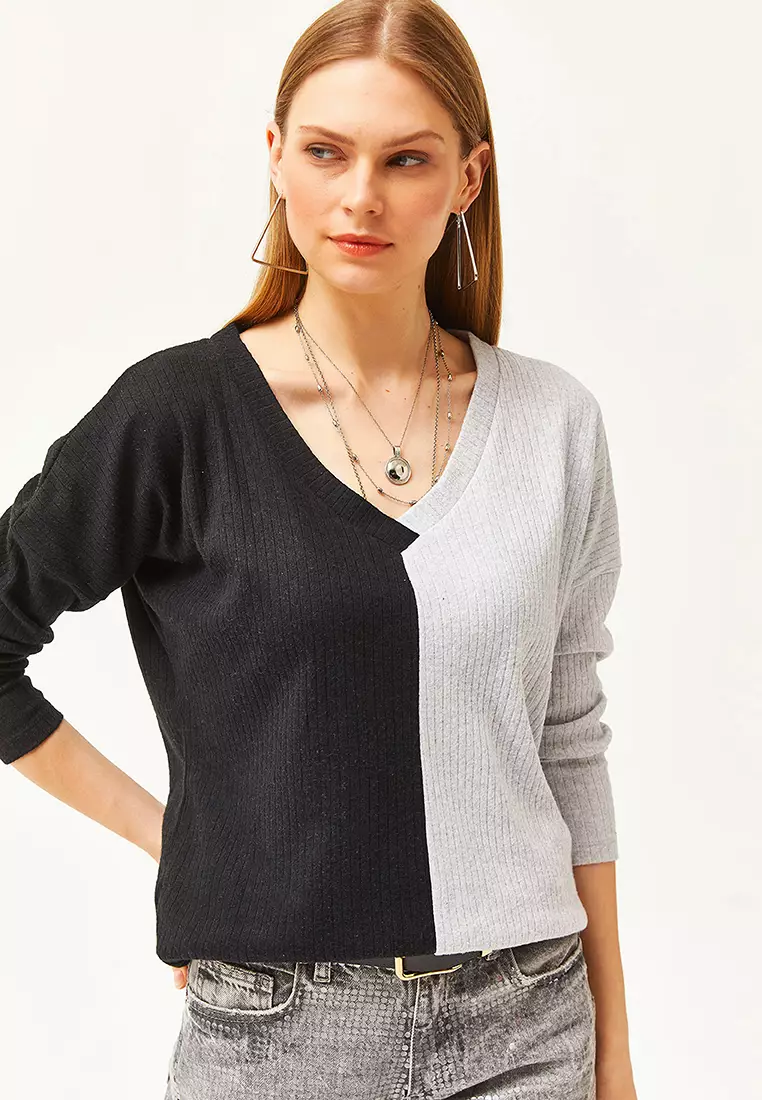 Block Raised Loose Top