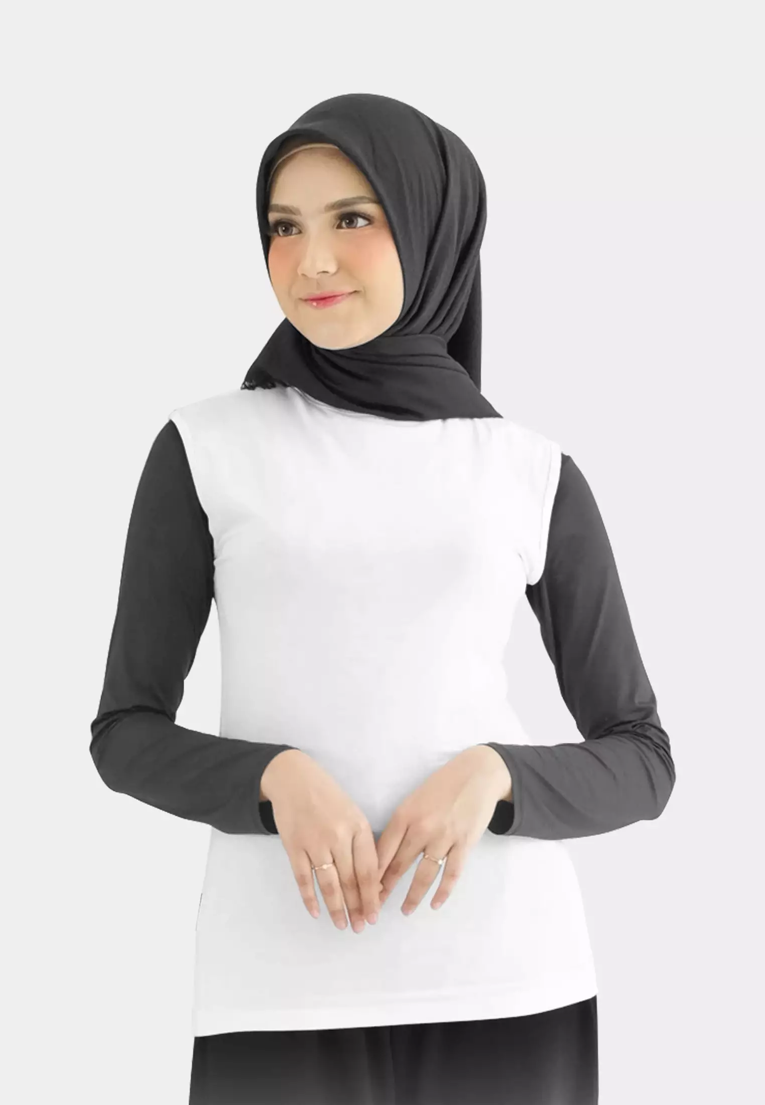 Cotton Bee - Round Neck Sleeveless | Inner Manset Kaos Tanpa Lengan - Broken White - XL