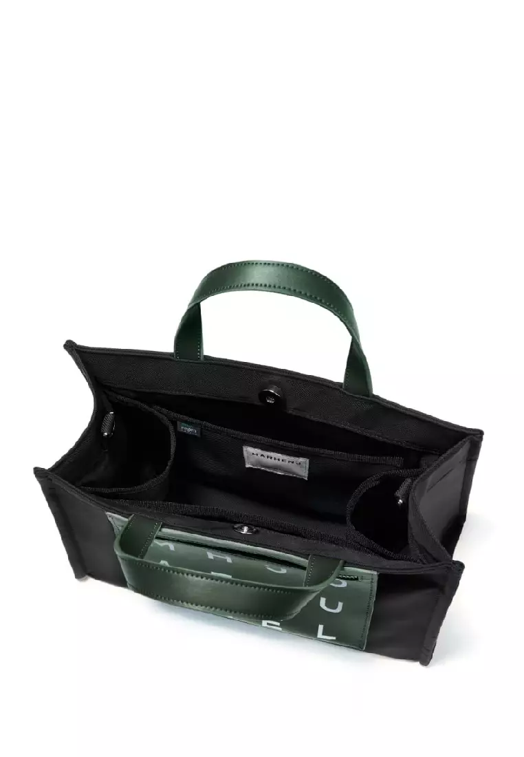 Marhen.J Mandy Black